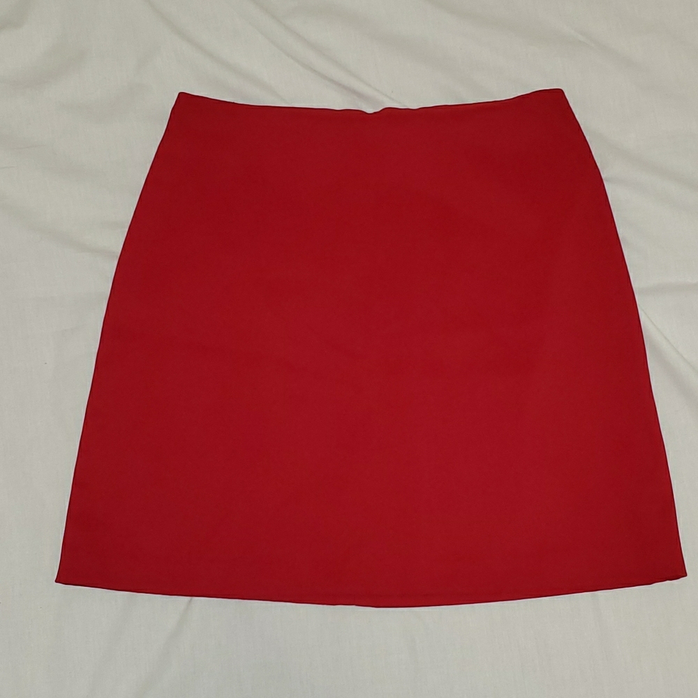 I.N. SAN FRANCISCO, red skirt, Size 5